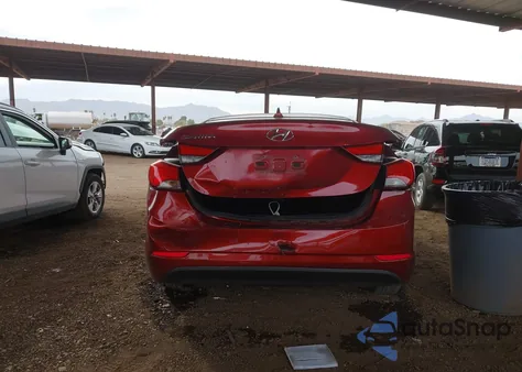 2014 Hyundai Elantra Se z USA, uszkodzony, nr VIN 5NPDH4AE0EH455243